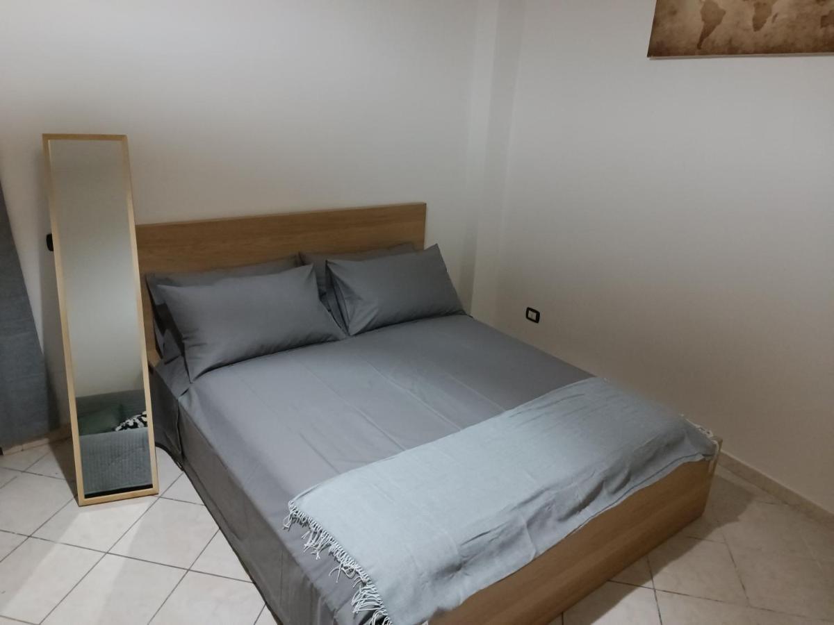 Espy Naples Apartment Bagian luar foto