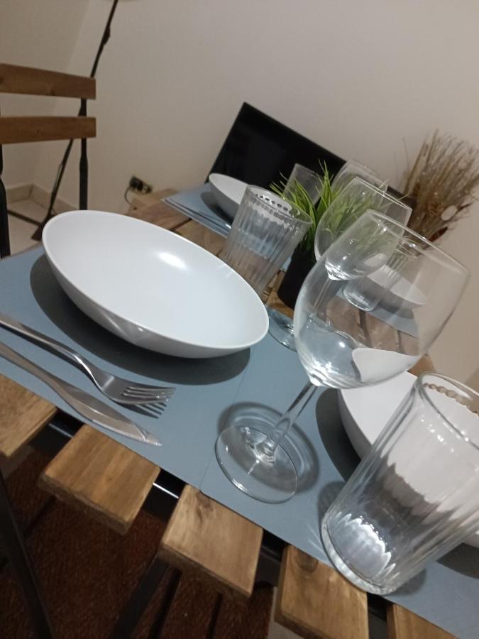 Espy Naples Apartment Bagian luar foto