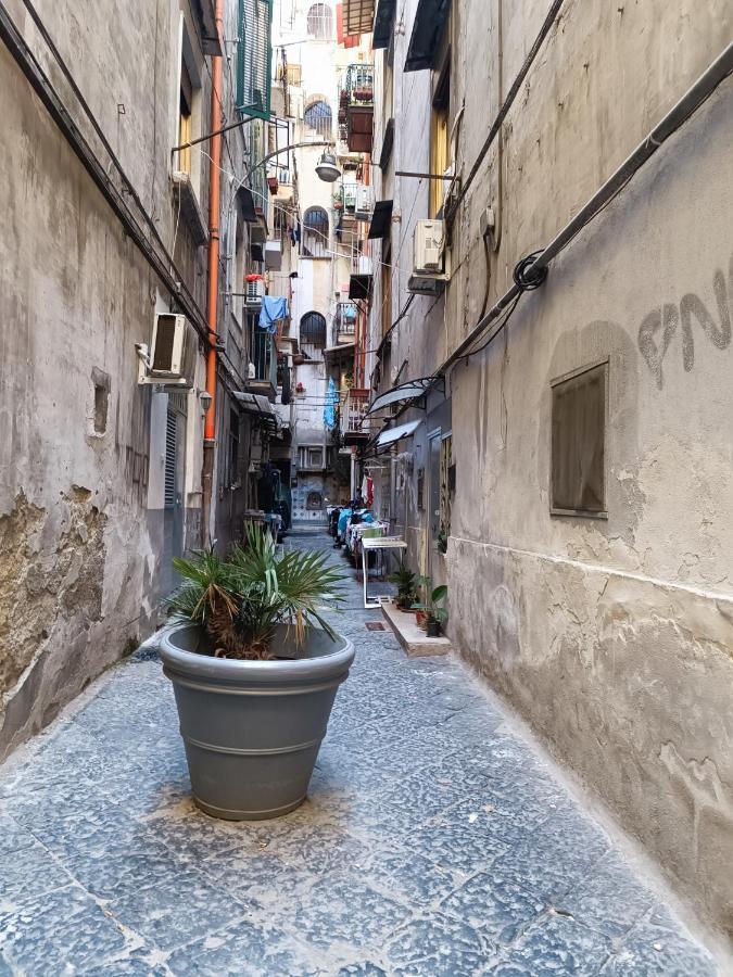 Espy Naples Apartment Bagian luar foto